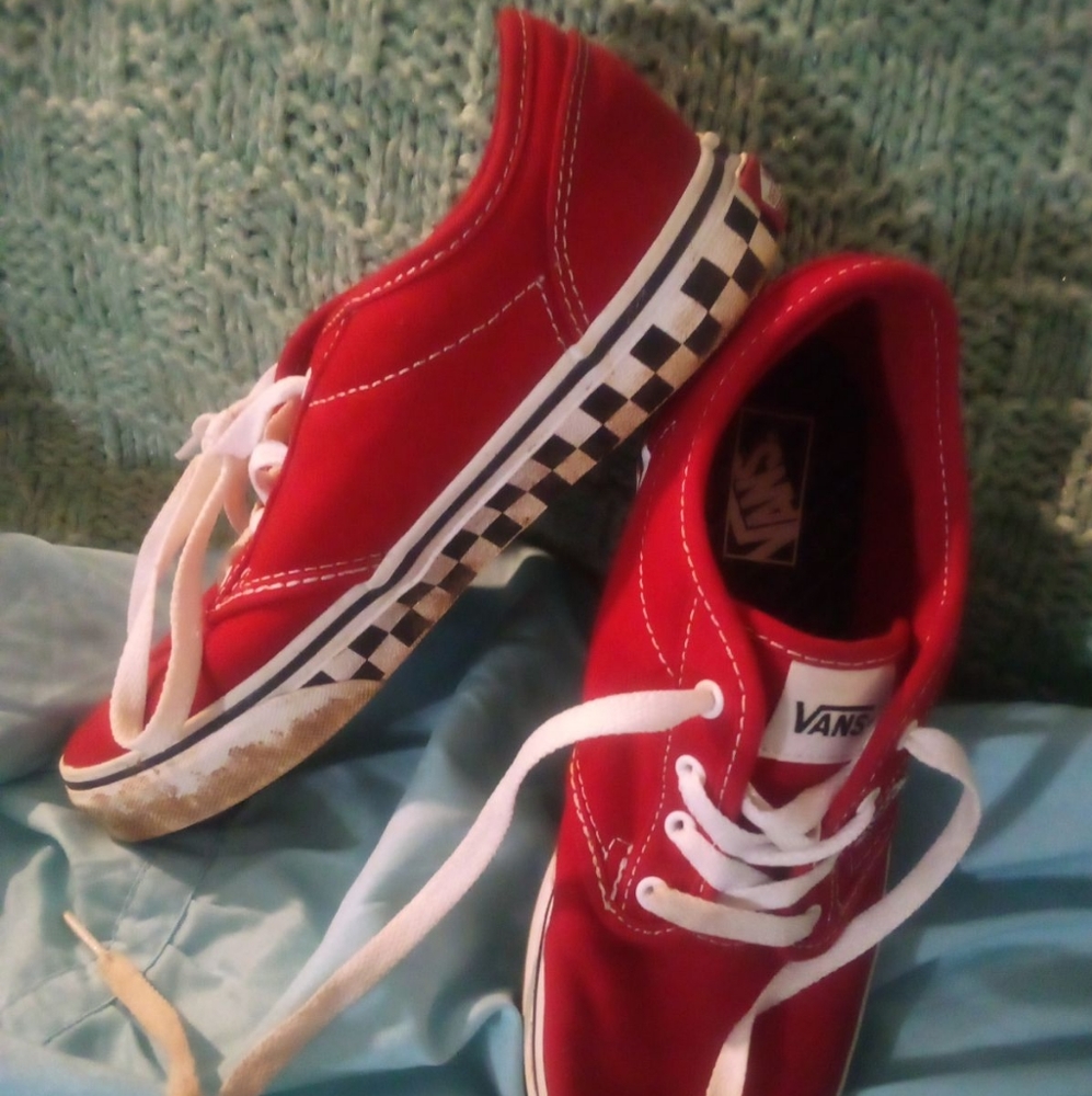 VANS youth 4. Red, laces in good condition, hardly worn but a little mud